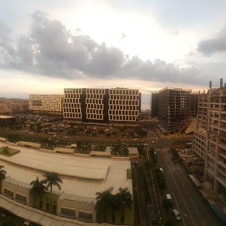 A Special Place Shore Residences Manila Esterno foto